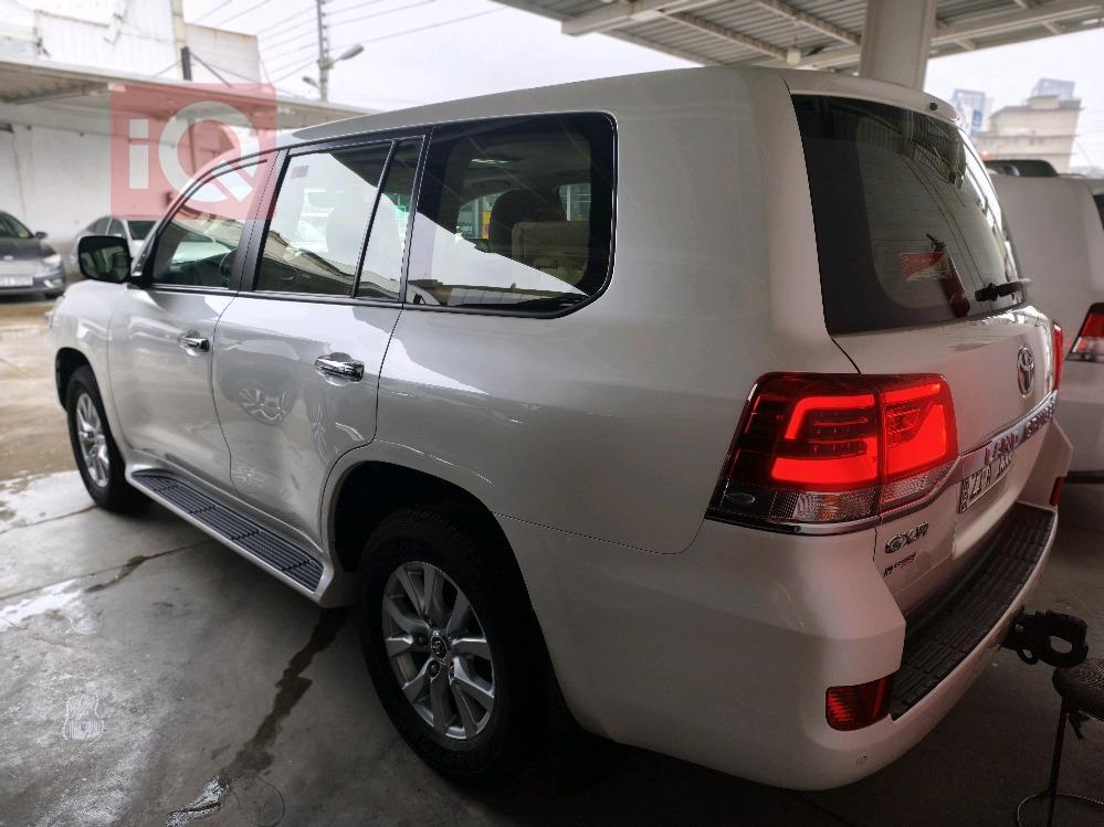 تويوتا لاندكروزر